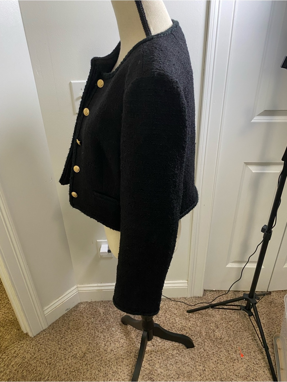 J. Crew Black Bouclé Gold Button Wool Blend Cropped Jacket - Picture 4 of 10